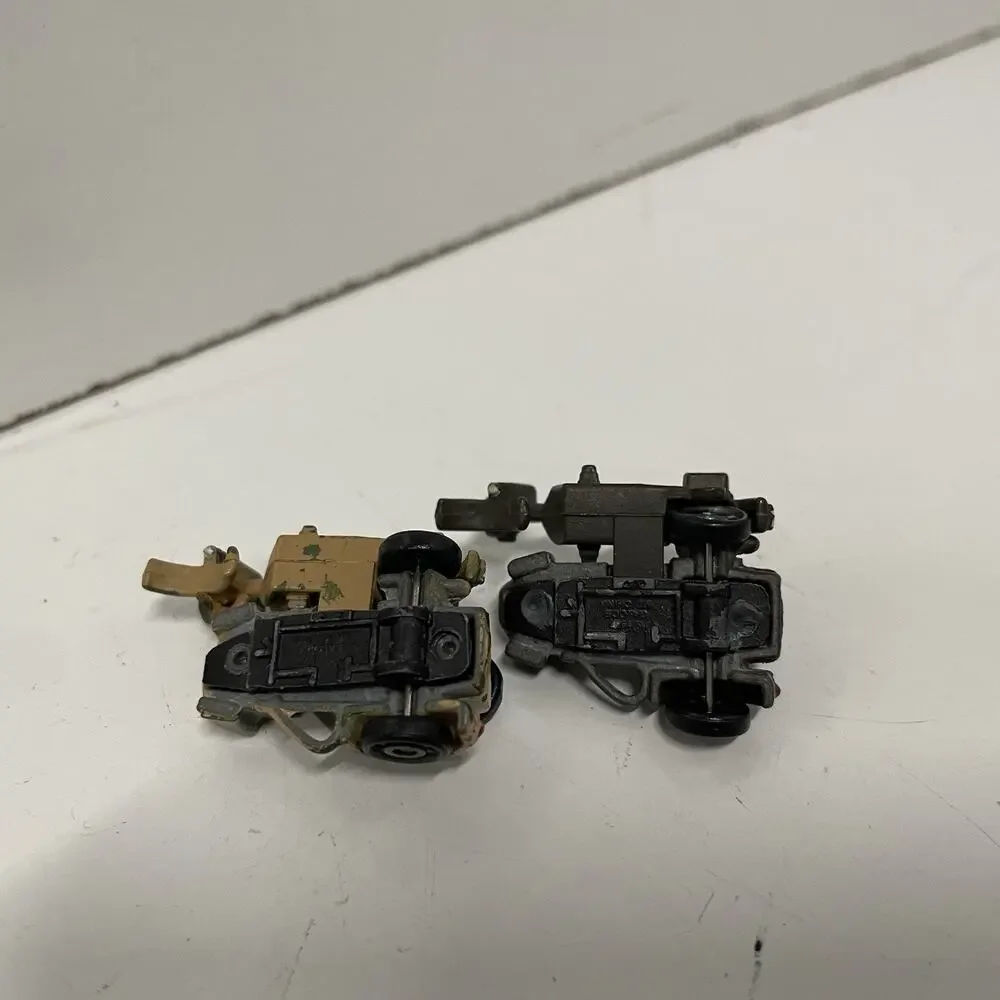 VTG Galoob Micro Machines Military Lot Of 6 Trucks Tank Vehicles *Motorcycles
